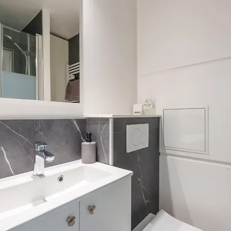 Apartmán La Le Belvedere - Avec Balcon *